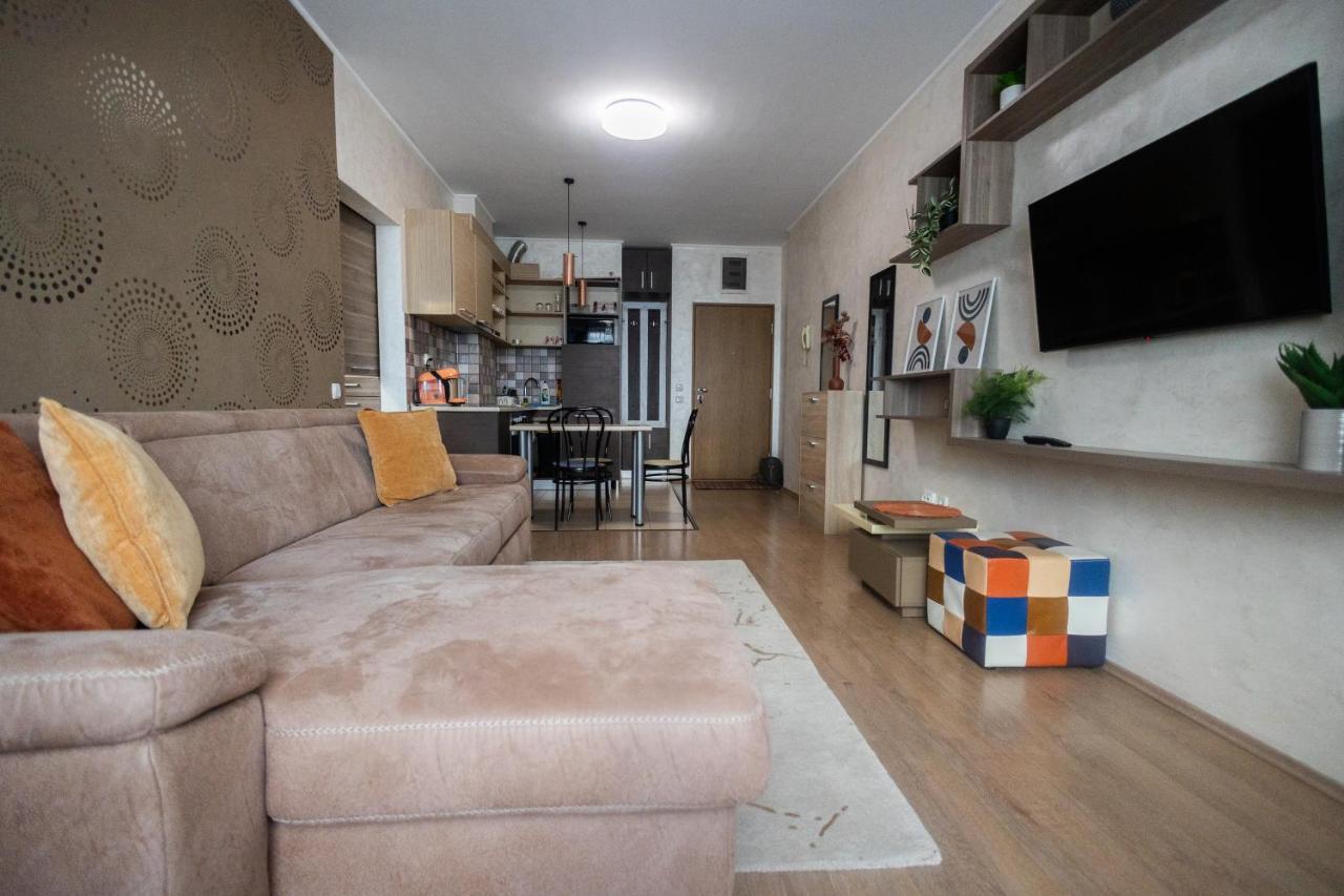 Luceafarul Property Oradea Exteriör bild